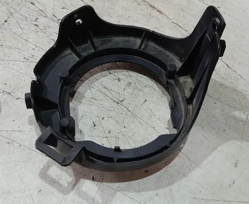 Suporte Farol Milha Direito Nissan Pathfinder R51 2005-2012