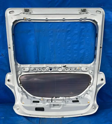 Tampa Traseira Veloster 2013 2014 2015 2016  Branco