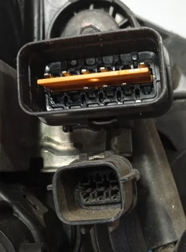 Farol Esquerdo Lancer 2011 2012 2013 2014 2015 Esquerdo/motorista